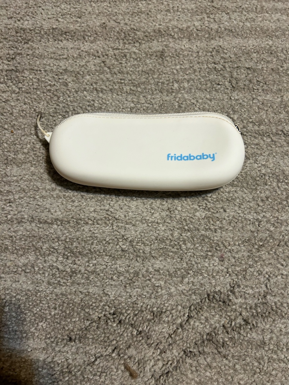 Fridababy White Travel Case for Baby Essentials